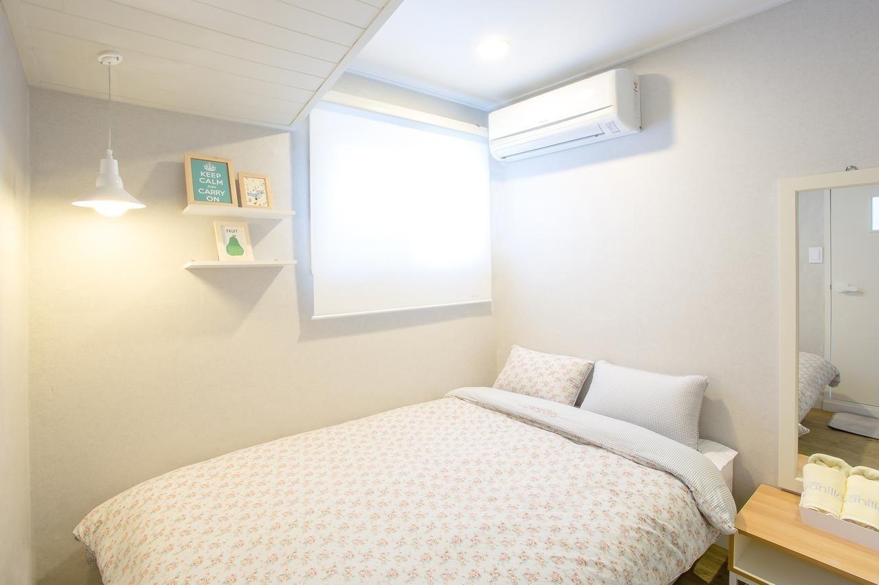 Hostel Vanilla 1 Dongdaemun Szöul Kültér fotó
