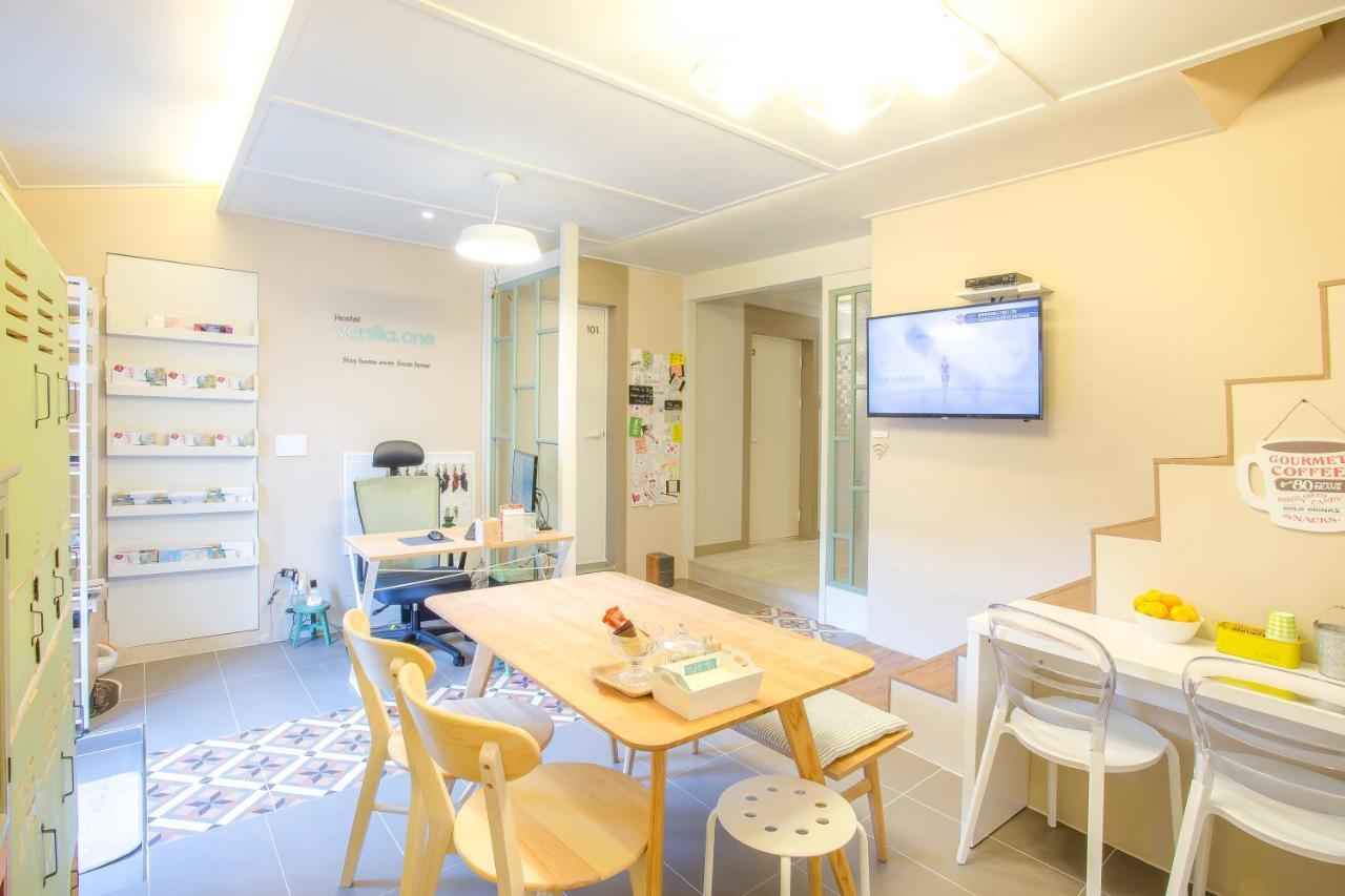 Hostel Vanilla 1 Dongdaemun Szöul Kültér fotó