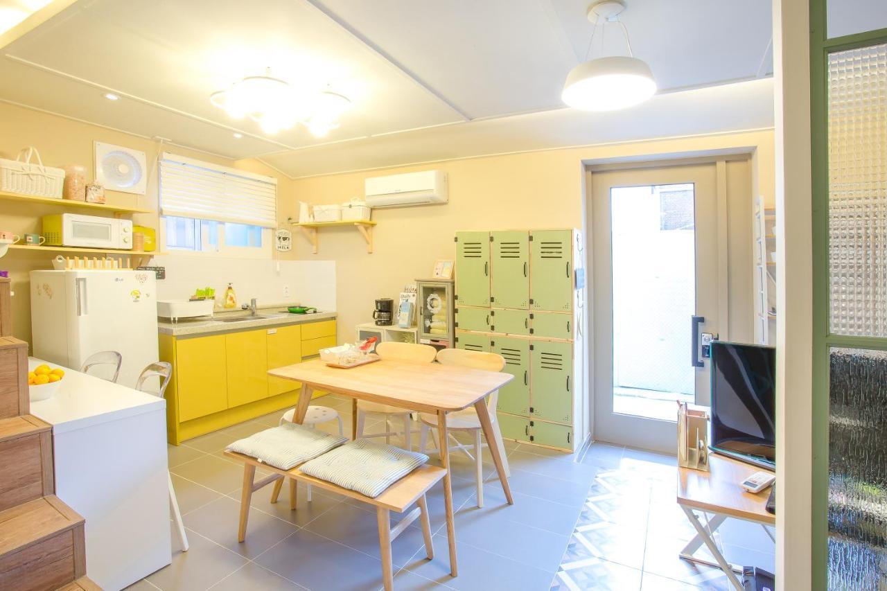 Hostel Vanilla 1 Dongdaemun Szöul Kültér fotó
